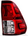Lanterna lado direito Toyota Hilux 16/18 Vermelho